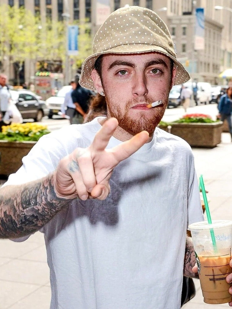 Mac Miller 8.5 x 11 Candid Color Photograph Art Print Photo Picture Collectibles:Photographic Images:Photographs Style Your Walls
